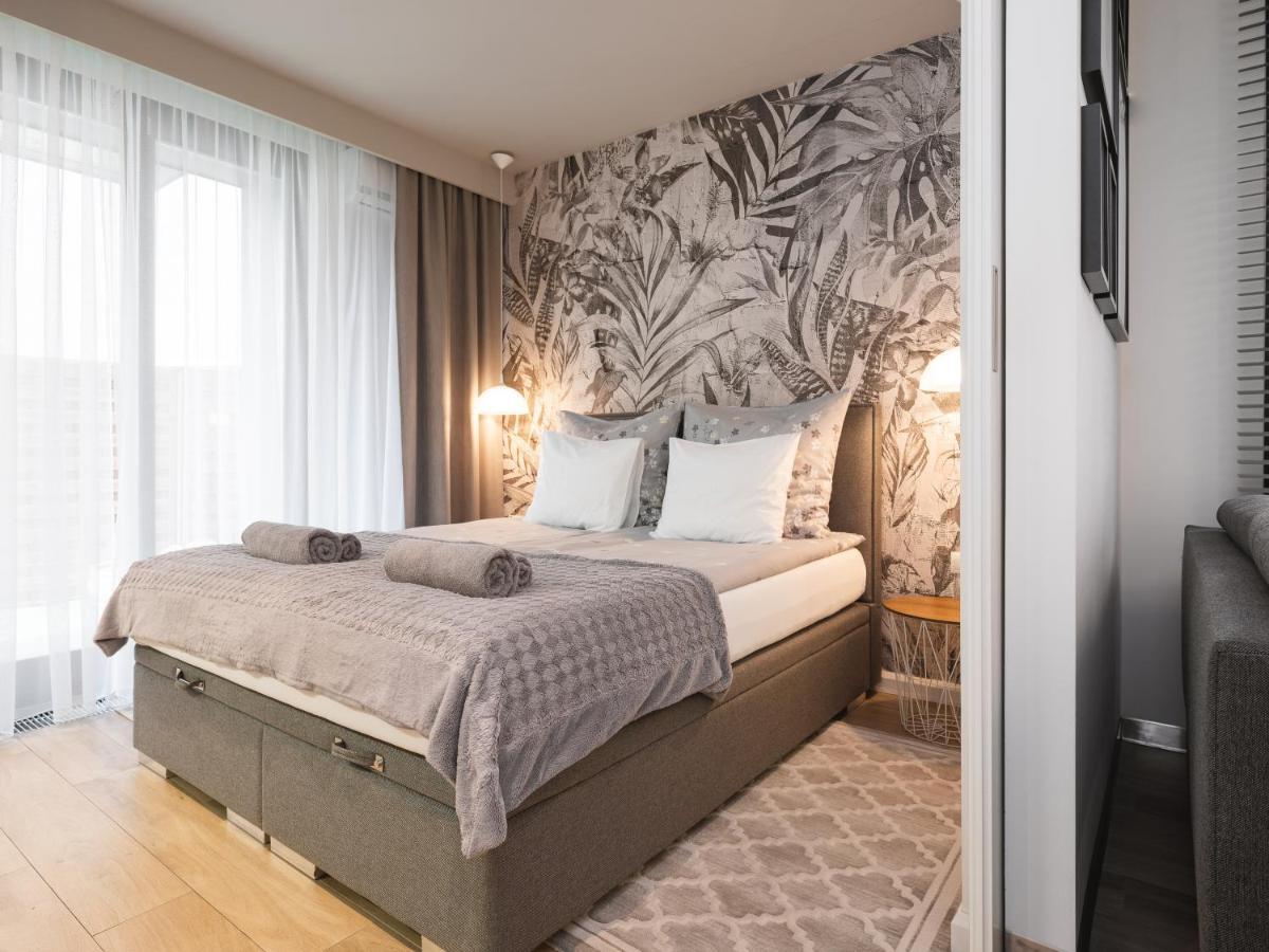 Jacuzzi Apartments Krasków Εξωτερικό φωτογραφία