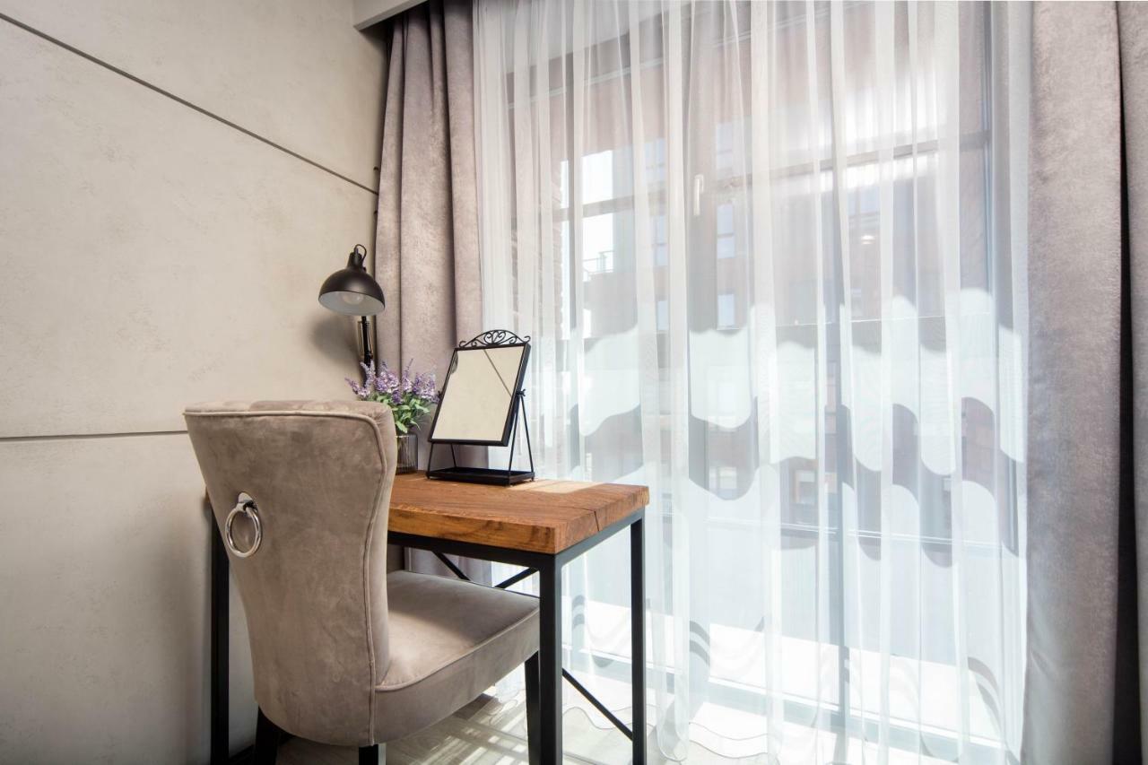 Jacuzzi Apartments Krasków Εξωτερικό φωτογραφία